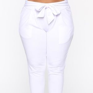 NWT Fashion Nova White Flare pants size 1X